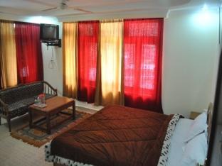 Hotel Ravine Pālampur Esterno foto